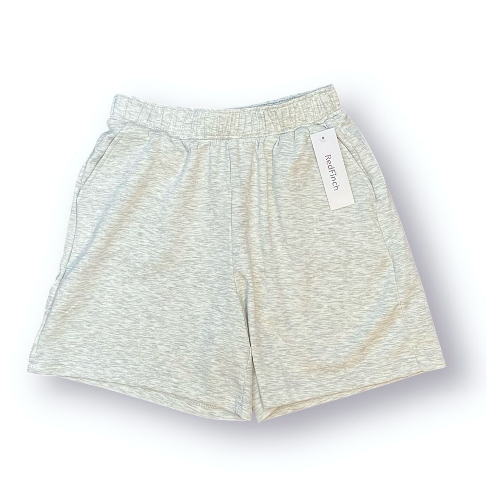 Red finch Women's Sport Athletic Shorts Light Heathered Gray M